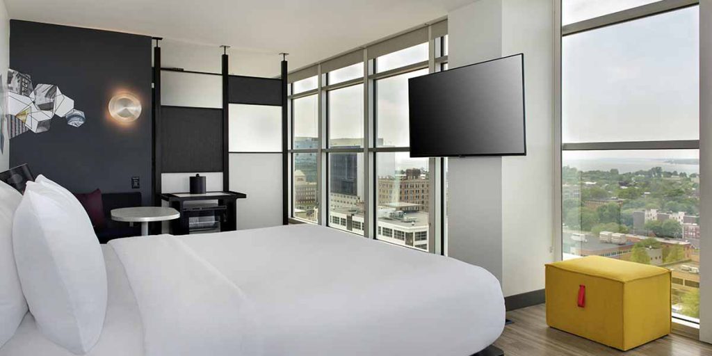 Aloft King Room